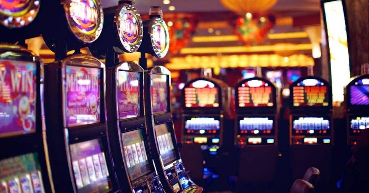 Vegas Survival Guide Beginner Slot Machine Gambling Tips
