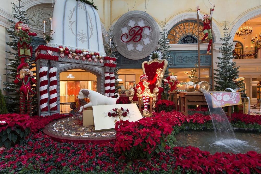 Las Vegas in December Can't Miss Attractions and Events