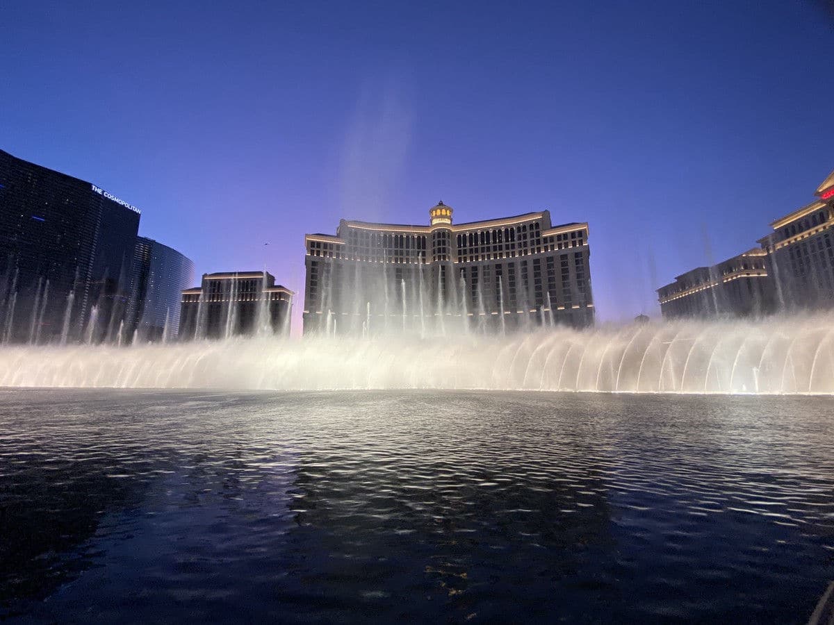 Bellagio Las Vegas Fountains at Dusk